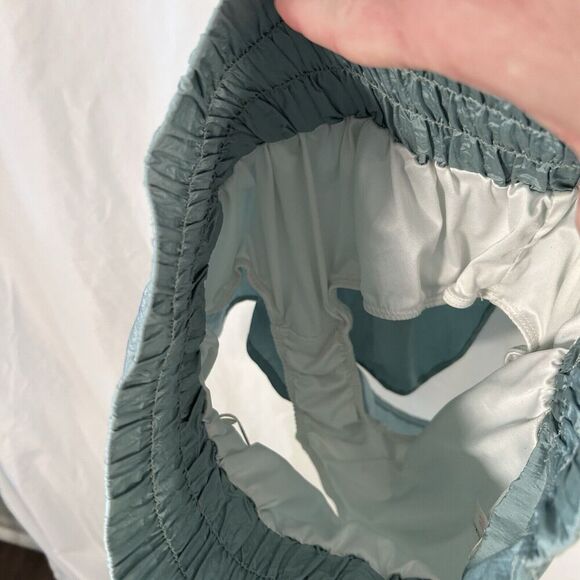 Free People Movement Shorts Women's Medium Green High Rise Rear Pocket - Picture 7 of 7